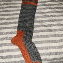 Mi proyecto del curso: Diseño y tejido de calcetines en crochet. Fashion Design, Fiber Arts, DIY, Crochet, and Textile Design project by Julie Leroux - 08.16.2022