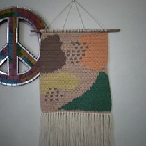 Mi proyecto del curso: Intarsia crochet: teje tus propios tapices. Fashion Design, Decoration, Fiber Arts, DIY, Crochet, and Textile Design project by Denise Constantin - 08.18.2022