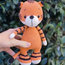 My project for course: Amigurumi Design: Create Crochet Characters. Arts, Crafts, Fiber Arts, Art To, s, Creating with Kids, Crochet, and Amigurumi project by Rhianon Dykstra - 08.07.2022