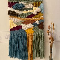 Mon projet du cours : Initiation au tissage sur cadre à tisser. Design de acessórios, Decoração de interiores, Tecido, Tecelagem, e Design têxtil projeto de 91arlette - 20.08.2022