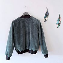 Mi proyecto del curso: Corte y confección de una cazadora bomber desde cero. Design de moda, Costura, e Modelagem e confecção projeto de Kahlo de Dadanoias - 21.08.2022