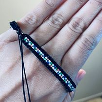 Mi proyecto del curso: Diseño y creación de joyería con mostacillas. Accessor, Design, Arts, Crafts, Jewelr, Design, and Fiber Arts project by jubenitezb - 08.21.2022