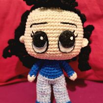 Mon projet du cours : Amigurumis : représentez des personnes au crochet. Arts, Crafts, To, Design, Fiber Arts, Crochet, Amigurumi, and Textile Design project by Aude Silva - 08.22.2022