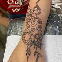 Mi proyecto del curso: Técnicas de tatuaje blackwork con línea fina. Tattoo Design project by Joao Velazco Pinedo - 08.23.2022