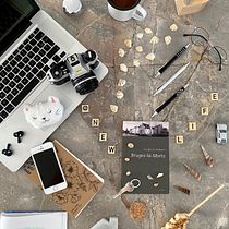 Mon projet du cours : Photographie flat lay pleine de couleur pour Instagram. Projekt z dziedziny Portale społecznościowe, Fotografowanie smartfonem, Fotografia c, frowa, Marketing mobiln, Instagram, Marketing treści, Fotografia na Instagram, Marketing na Instagramie,  Fotografia lifest i le użytkownika Jehanne - 23.08.2022