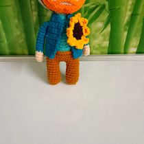 My project for course: Amigurumi: Learn to Crochet People. Arts, Crafts, To, Design, Fiber Arts, Crochet, Amigurumi, and Textile Design project by Rashmi. A - 03.22.2022