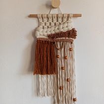Meu projeto do curso: Macraweave: combine macramê com técnicas de tear Ein Projekt aus dem Bereich Erweiterungsentwicklung, Innendesign, Dekoration von Innenräumen, Weben, Makramee, Weben und Textildesign von Mayara Moura Meireles Cunha - 22.08.2022