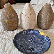 My project for course: Introduction to Kintsugi: Repair Your Pottery with Gold. Un proyecto de Artesanía, Bellas Artes, Cerámica y DIY de Sabine Nimz - 25.08.2022