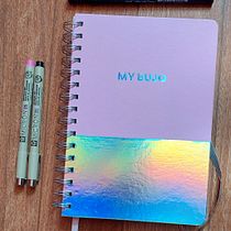 Mi proyecto del curso: Bullet journal creativo: aumenta tu productividad. Traditional illustration, Arts, Crafts, Lettering, DIY, H, Lettering, Management, and Productivit project by Estefanía Baeza Yañez - 08.25.2022