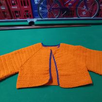 Meu projeto do curso:  Top-down: roupas de crochê sem costura. Un progetto di Fashion design, Fiber Art, DIY, Uncinetto e Textile Design di karina Almeida da Costa - 25.08.2022