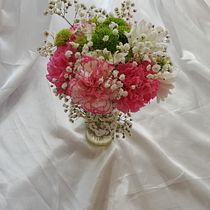 My project for course: Floral Bouquet Creation for Beginners. Decoration, DIY, Floral, and Plant Design project by mariemoo_197 - 08.25.2022