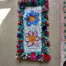 My project for course: Rag Rugging for Beginners: Make Textile Home Decorations. Accessor, Design, Arts, Crafts, Decoration, Fiber Arts, and Textile Design project by trician26 - 08.27.2022
