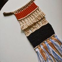 Meu projeto do curso: Introdução ao macramê: criação de um tapete decorativo Ein Projekt aus dem Bereich Erweiterungsentwicklung, H, werk, Innendesign, Dekoration von Innenräumen, Weben, Makramee und Textildesign von Mariana Freitas Duarte - 01.09.2022