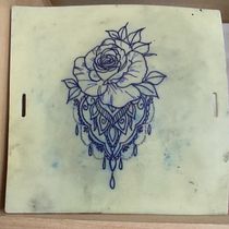 Mi proyecto del curso: Tatuaje para principiantes (Rosa con mandala). Tattoo Design project by Arianna Maria Ramírez Guerrero - 09.02.2022