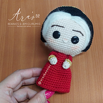 Rhaenyra Targaryen. Arts, Crafts, To, Design, Fiber Arts, Crochet, Amigurumi, and Textile Design project by Ara Gastelum - 09.05.2022
