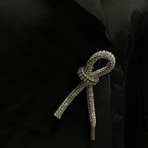Cómo Diseñar una Colección de Moda para Fashion Week - Moisés Nieto . Een project van Ontwerp van accessoires, Marketing,  Modeontwerp y Communicatie van Moisés Nieto - 07.09.2022