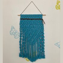 Mi proyecto del curso: Macramé: nudos básicos y complejos. Accessor, Design, Interior Design, Decoration, Fiber Arts, Macramé, and Textile Design project by Iris A. Trinidad Ginés - 08.12.2022