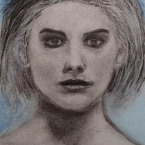 Mijn project van de cursus: Artistiek portretteren met houtskool: sferen creëren. Ilustração tradicional, Artes plásticas, Desenho, Desenho de retrato, Desenho realista, e Desenho artístico projeto de Vincent van Opstal - 11.09.2022