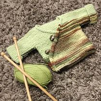 Mi proyecto del curso: Tejido de punto para prendas infantiles Ein Projekt aus dem Bereich Modedesign, Weben, DIY, Stricken und Textildesign von Cristina González - 12.09.2022