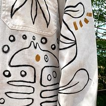 Mi proyecto del curso: Introducción a la pintura a mano sobre prendas. Un projet de Artisanat, Peinture, DIY, Upc, cling , et Design textile de mariamerinojimenez - 13.09.2022