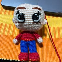 Mi proyecto del curso: Amigurumis: personas tejidas a crochet. Arts, Crafts, To, Design, Fiber Arts, Crochet, Amigurumi, and Textile Design project by raquelapineda - 09.13.2022