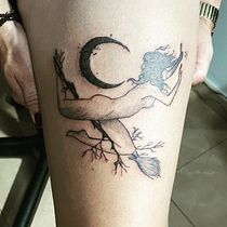 Mi proyecto del curso: Tatuaje botánico con puntillismo. Un progetto di Illustrazione tradizionale, Design di tatuaggi e Illustrazione botanica di Jessica Palomino Ferreyra - 13.09.2022