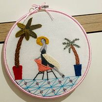 Meu projeto do curso: Bordado em fotografias sobre tela. Photograph, Collage, Paper Craft, Printing, Embroider, DIY, and Textile Design project by Catarina - 09.08.2022