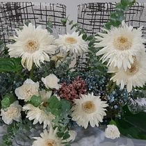 Meu projeto do curso: Design e criação de composições florais. Un progetto di Interior design, Paesaggismo, Interior Design, DIY e Design floreale e vegetale di Patrícia Simões - 14.09.2022