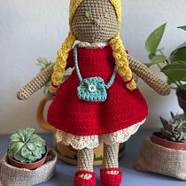 Meu projeto do curso: Amigurumi: design de roupa, cabelo e acessórios. Projekt z dziedziny Craft, Projektowanie zabawek,  Tkactwo, Sz, dełkowanie, Amigurumi, Wzornictwo tekst i liów użytkownika Amanda Calvo - 29.10.2021