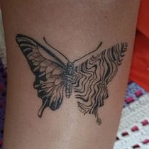 Mi proyecto del curso: Diseño de tatuajes Blackwork. Projekt z dziedziny Trad, c, jna ilustracja, Ilustracja c, frowa i Projektowanie tatuaż użytkownika amapolis2002 - 22.11.2022
