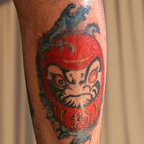 Meu projeto do curso: Técnicas de cor para tatuagem - Daruma. Un progetto di Illustrazione tradizionale, Disegno, Illustrazione digitale, Design di tatuaggi e Disegno digitale di Alan Neto - 17.09.2022