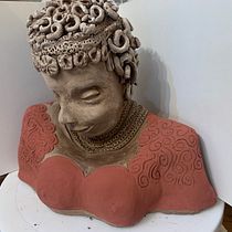 pensive ... My project for course: Introduction to Clay Figurative Sculpture. Artes plásticas, e Escultura projeto de Denise Fedigan - 21.09.2022