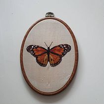 My project for course: Realistic Embroidery Techniques. Traditional illustration, Embroider, and Textile Design project by Nicole Smith - 09.20.2022