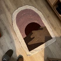 Final Project: Rug. Projekt z dziedziny Projektowanie dodatków, Craft,  Haft,  Dekoracja wnętrz,  Haft pętelkow, Wzornictwo tekst i liów użytkownika Demi S - 22.09.2022