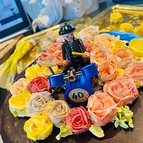 My project for course: Decorative Buttercream Flowers for Cake Design. Design, and DIY project by b_s - 09.23.2022