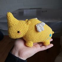 Mi proyecto del curso: Diseño y creación de amigurumis. Arts, Crafts, To, Design, Fiber Arts, DIY, Crochet, Amigurumi, and Textile Design project by Vladimir Muñoz Abarza - 09.25.2022