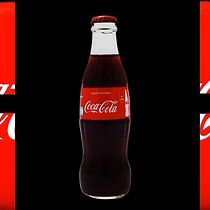 COMERCIAL DE COCA COLA . Advertising, Marketing, Social Media, Stor, telling, Mobile Marketing, Video Editing, Instagram, and Video project by Miguel Palacios - 09.25.2022