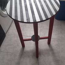 Meu projeto do curso: Upcycling de móveis vintage com técnicas de pintura. Artesanato, Design e fabricação de móveis, Design de interiores, Pintura, DIY, Marcenaria, Upc, cling, Pintura decorativa, Restauração e upc, e cling de móveis projeto de Audray Ramos - 29.09.2022
