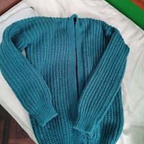 Mi proyecto del curso: Hygge Cardigan. Fashion Design, Fiber Arts, DIY, Crochet, and Textile Design project by Agustina Tapia - 10.02.2022