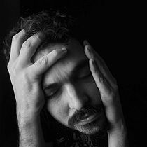 Meu projeto do curso: Autorretrato fotográfico Fine Art. Photograph, Photograph, Post-production, Photo Retouching, Portrait Photograph, Studio Photograph, Fine-Art Photograph, Photomontage, and Self-Portrait Photograph project by Eduardo Aguiar - 10.04.2022