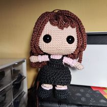 Mi proyecto del curso: Amigurumis: personas tejidas a crochet. Arts, Crafts, To, Design, Fiber Arts, Crochet, Amigurumi, and Textile Design project by Constanza Morales Araos - 10.05.2022