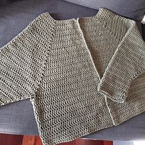 Mi proyecto del curso:  Top-down: prendas a crochet de una sola pieza. Fashion Design, Fiber Arts, DIY, Crochet, and Textile Design project by mcalcarazr - 10.05.2022