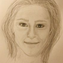 Il mio progetto del corso: Ritratto realistico con matite di grafite. Ilustração tradicional, Artes plásticas, Esboçado, Desenho a lápis, Desenho, Desenho de retrato, Desenho realista, Desenho artístico, e Desenho anatômico projeto de Giovanna Briano - 06.10.2022