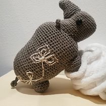 Mi proyecto del curso: Diseño y creación de amigurumis. Arts, Crafts, To, Design, Fiber Arts, DIY, Crochet, Amigurumi, and Textile Design project by Gina Zúñiga - 10.11.2022