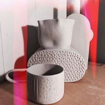 My first project :  Vessel and cups. Un proyecto de Diseño de complementos, Cerámica y Artesanía de Mia Milki - 15.10.2022