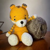 Mi proyecto del curso: Tiger. Arts, Crafts, Fiber Arts, Art To, s, Creating with Kids, Crochet, and Amigurumi project by mariafernanda_trujillo - 10.17.2022