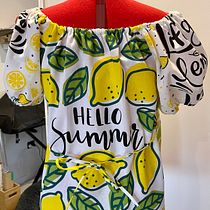 My project for course: Upcycling for Beginners: Sustainable Fashion Design. Een project van  Modeontwerp, Naaiwerk, Upc, cling y Patroonontwerp en kleermakerij van Cheryl Whiteley - 13.09.2022