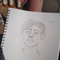 Mi proyecto del curso: Sketchbook de retrato: explora el rostro humano. Un proyecto de Bocetado, Dibujo, Dibujo de Retrato, Dibujo artístico y Sketchbook de mcmilagros102 - 20.10.2022