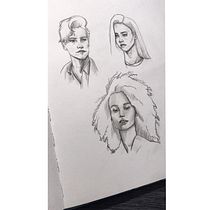 Mein Abschlussprojekt für den Kurs: Skizzenbuch für Porträts: Erkunde das menschliche Gesicht. Un proyecto de Bocetado, Dibujo, Dibujo de Retrato, Dibujo artístico y Sketchbook de desgina - 21.10.2022