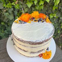 Mi proyecto del curso: Cake design: técnicas decorativas modernas. Design, and DIY project by Camila Veliz - 10.23.2022